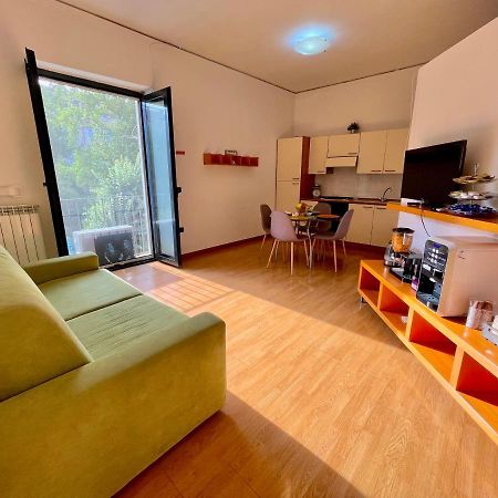 Maria Carolina Casavacanze Apartment Caserta Bagian luar foto