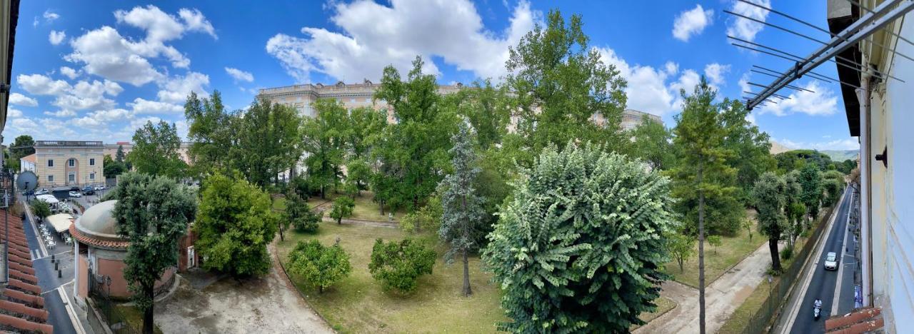 Maria Carolina Casavacanze Apartment Caserta Bagian luar foto